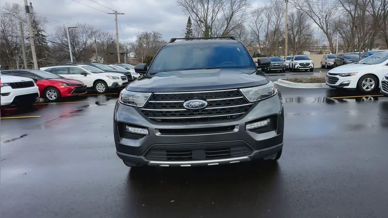 Thumbnail: 2020 Ford Explorer - 3