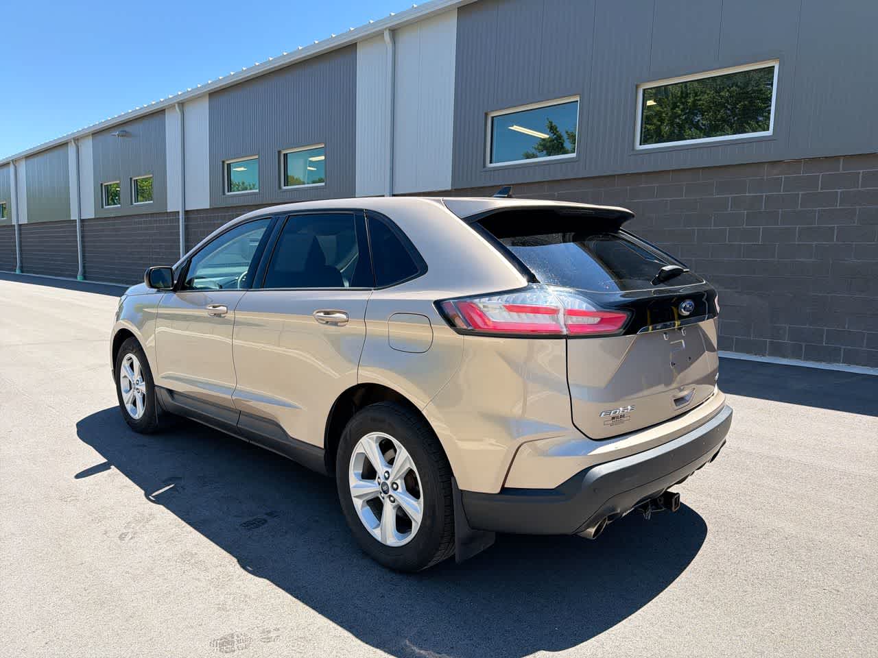 Thumbnail: 2020 Ford Edge - 10