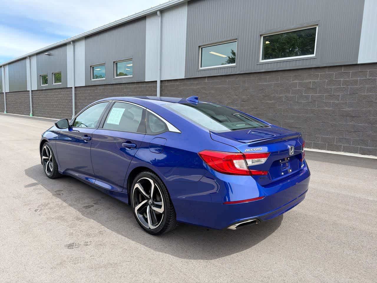 Thumbnail: 2018 Honda Accord - 11