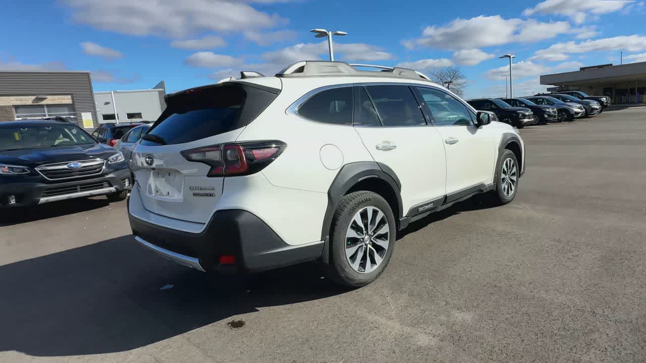 Thumbnail: 2023 Subaru Outback - 8