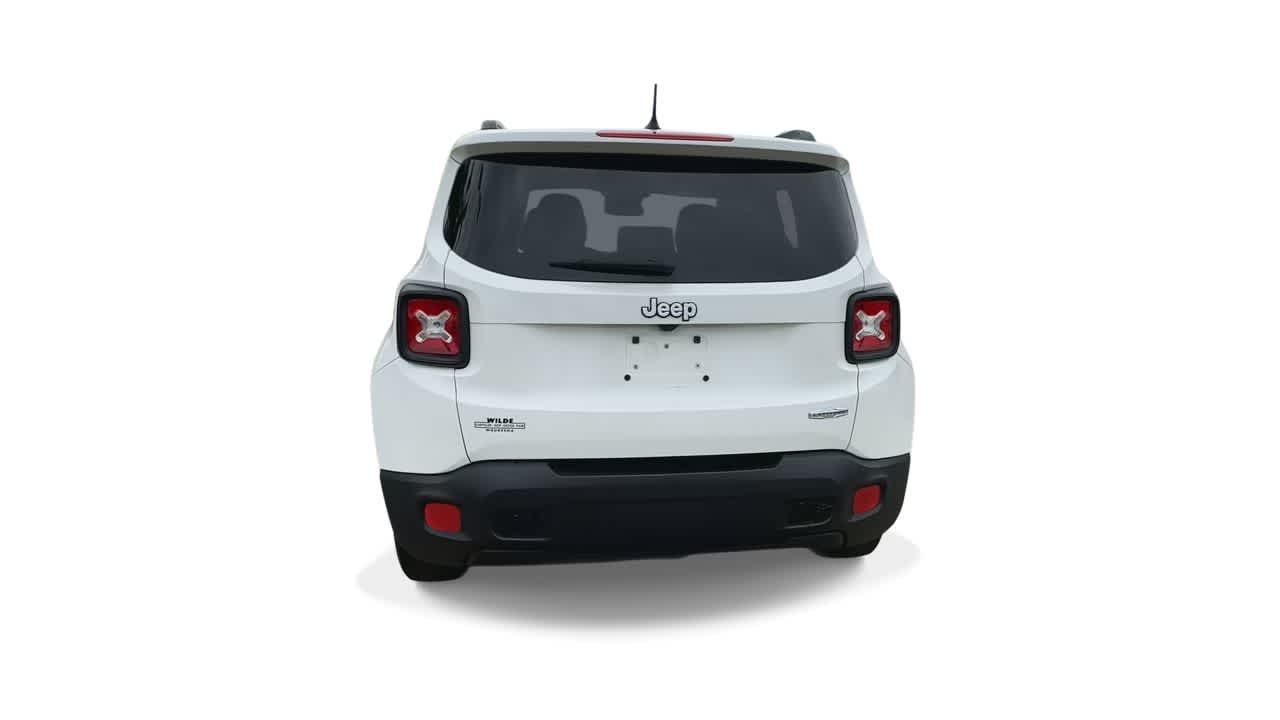Thumbnail: 2016 Jeep Renegade - 7