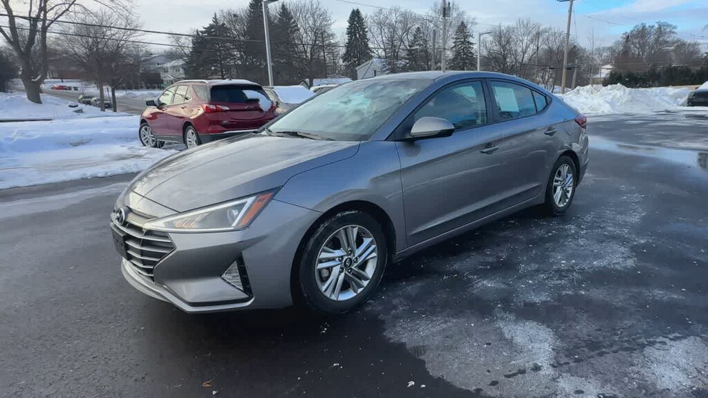 Used 2020 Hyundai Elantra SEL Sedan