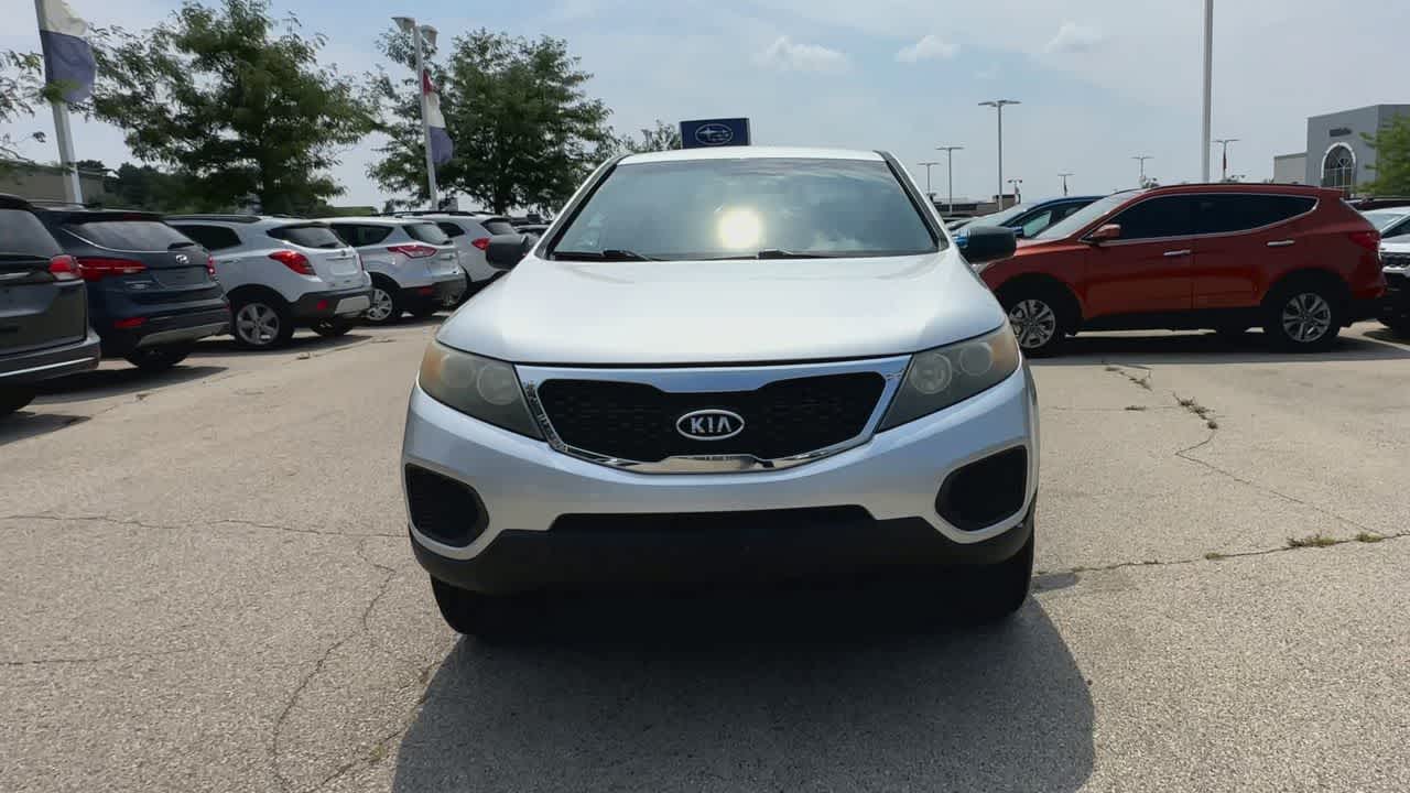 Thumbnail: 2011 Kia Sorento - 3