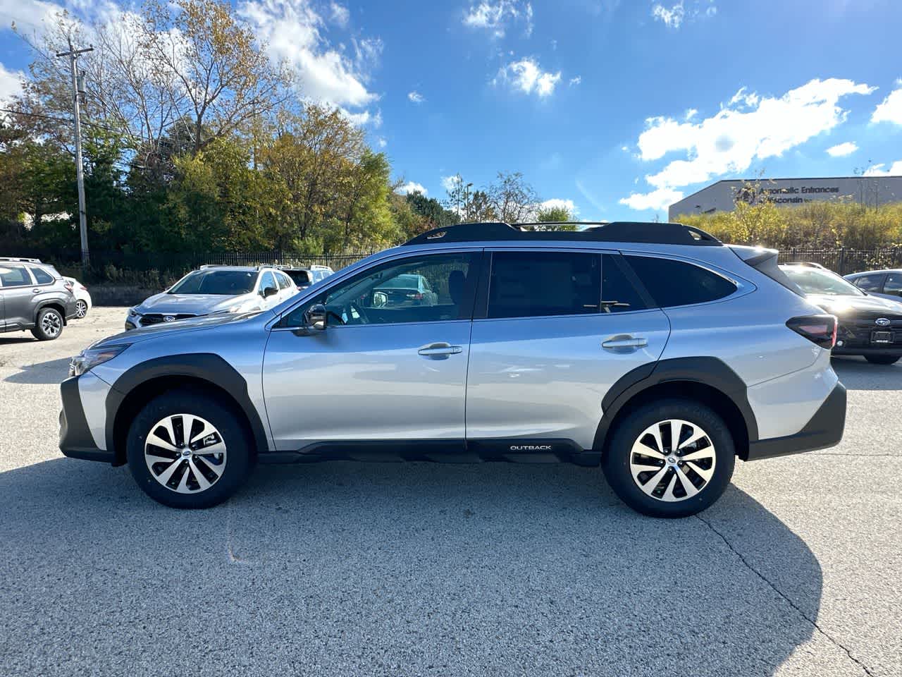 Thumbnail: 2025 Subaru Outback - 10