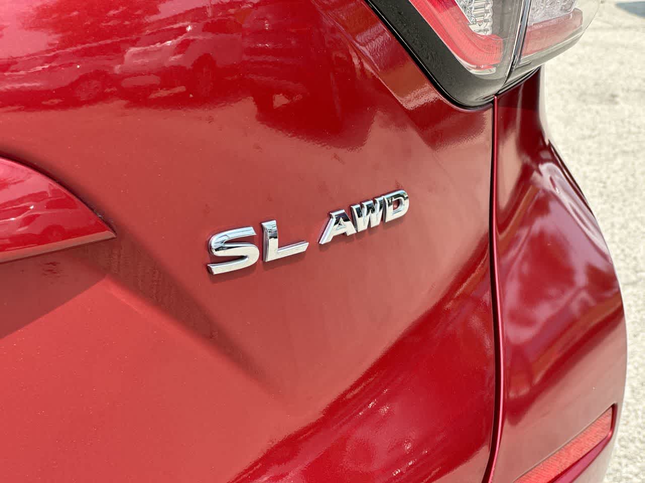 Thumbnail: 2016 Nissan Murano - 18