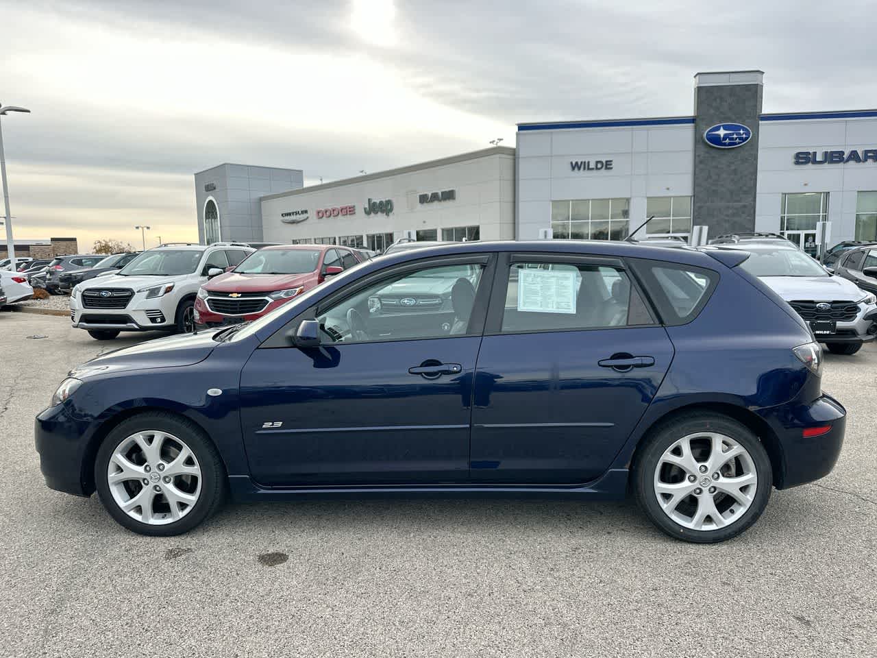 Thumbnail: 2008 Mazda Mazda3 - 10