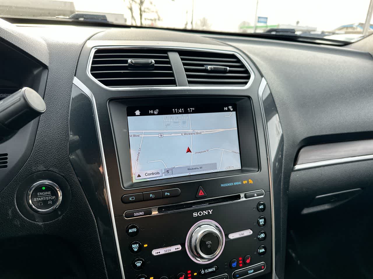 Thumbnail: 2018 Ford Explorer - 33