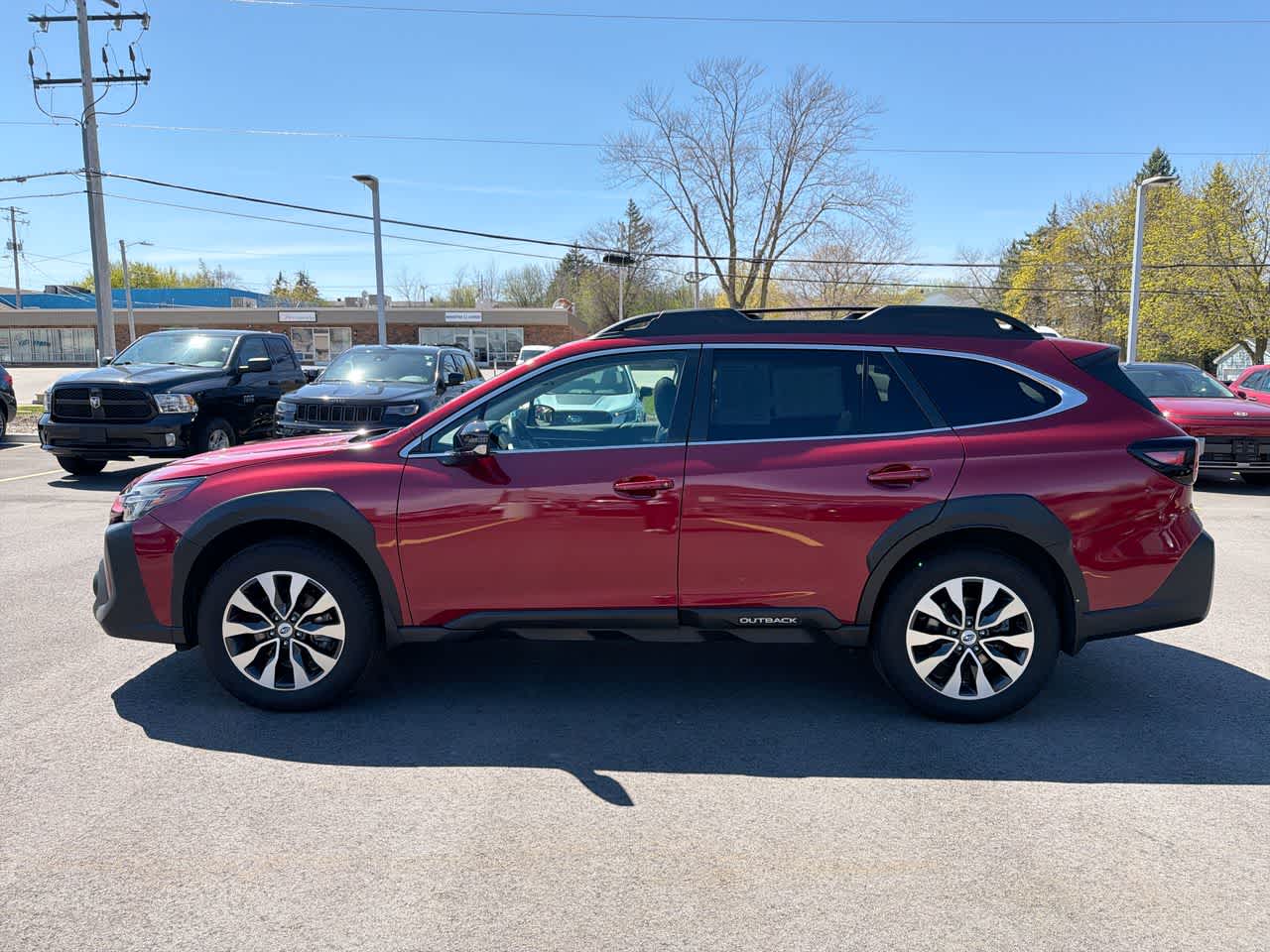 Thumbnail: 2023 Subaru Outback - 10