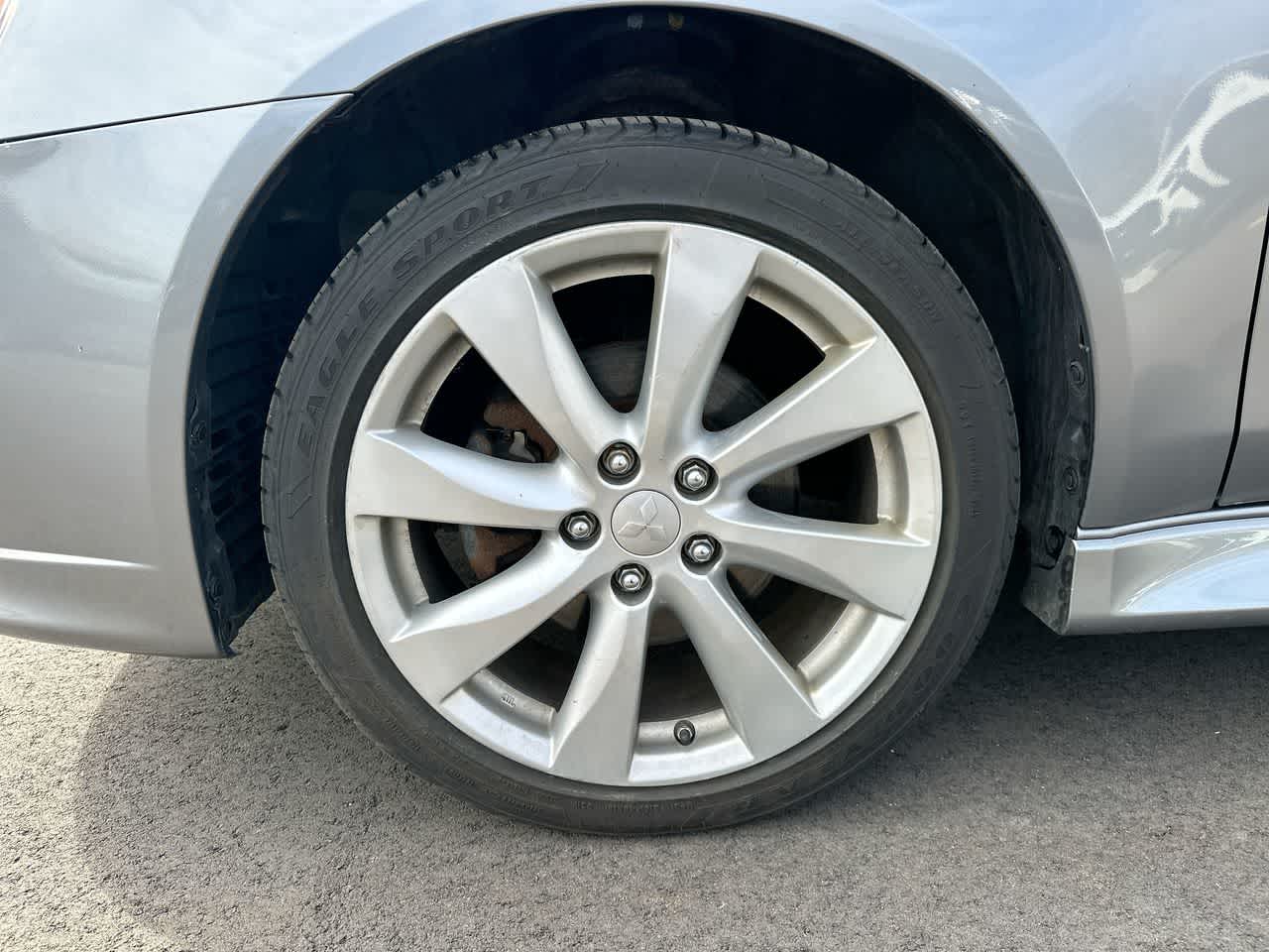 Thumbnail: 2014 Mitsubishi Lancer - 19