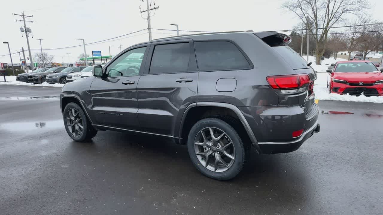 Thumbnail: 2021 Jeep Grand Cherokee - 6