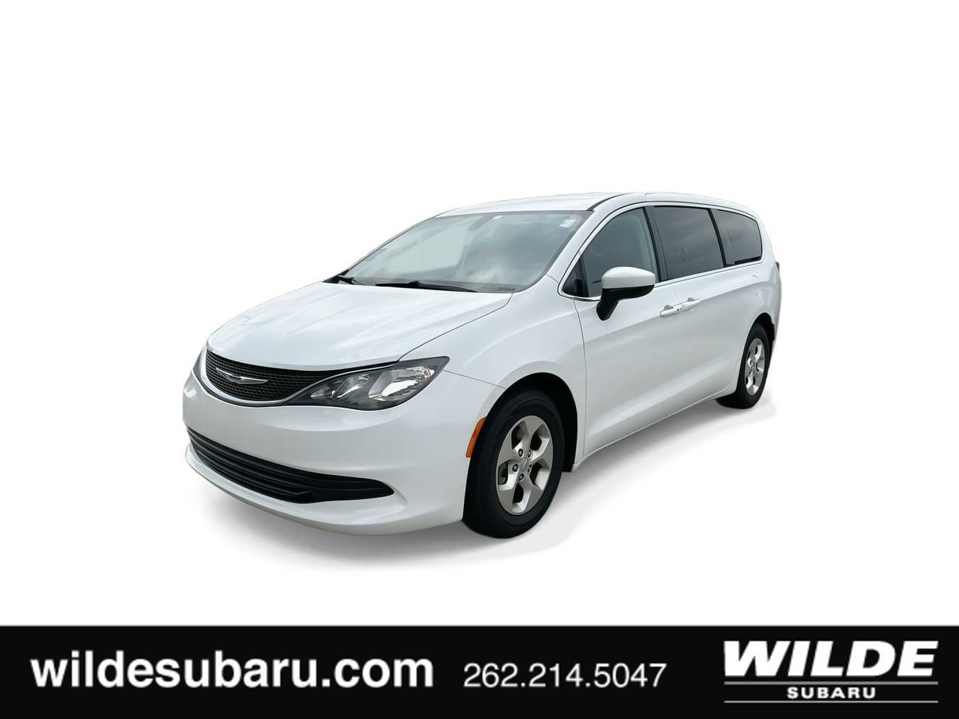 2017 Chrysler Pacifica LX -
                  Waukesha, WI