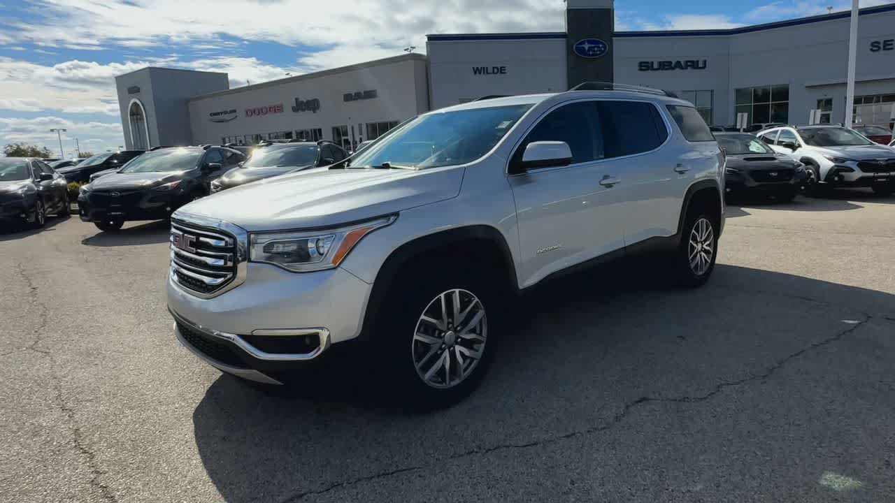 Thumbnail: 2017 GMC Acadia - 4