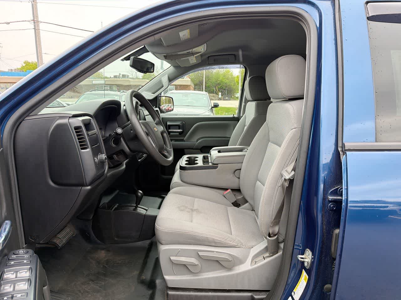 Thumbnail: 2016 Chevrolet Silverado 1500 - 21