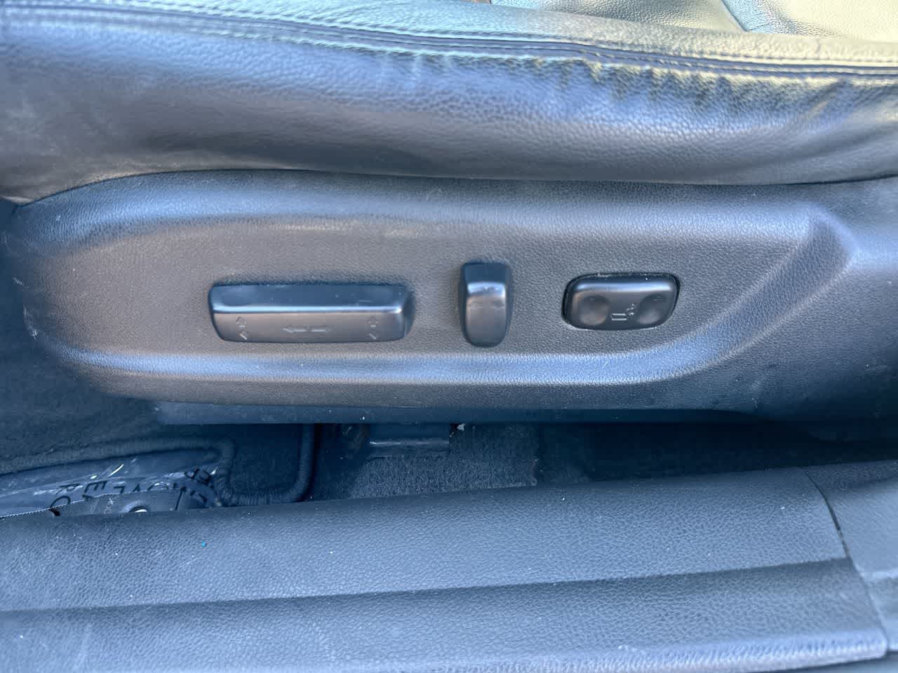 Thumbnail: 2012 Honda Accord - 22