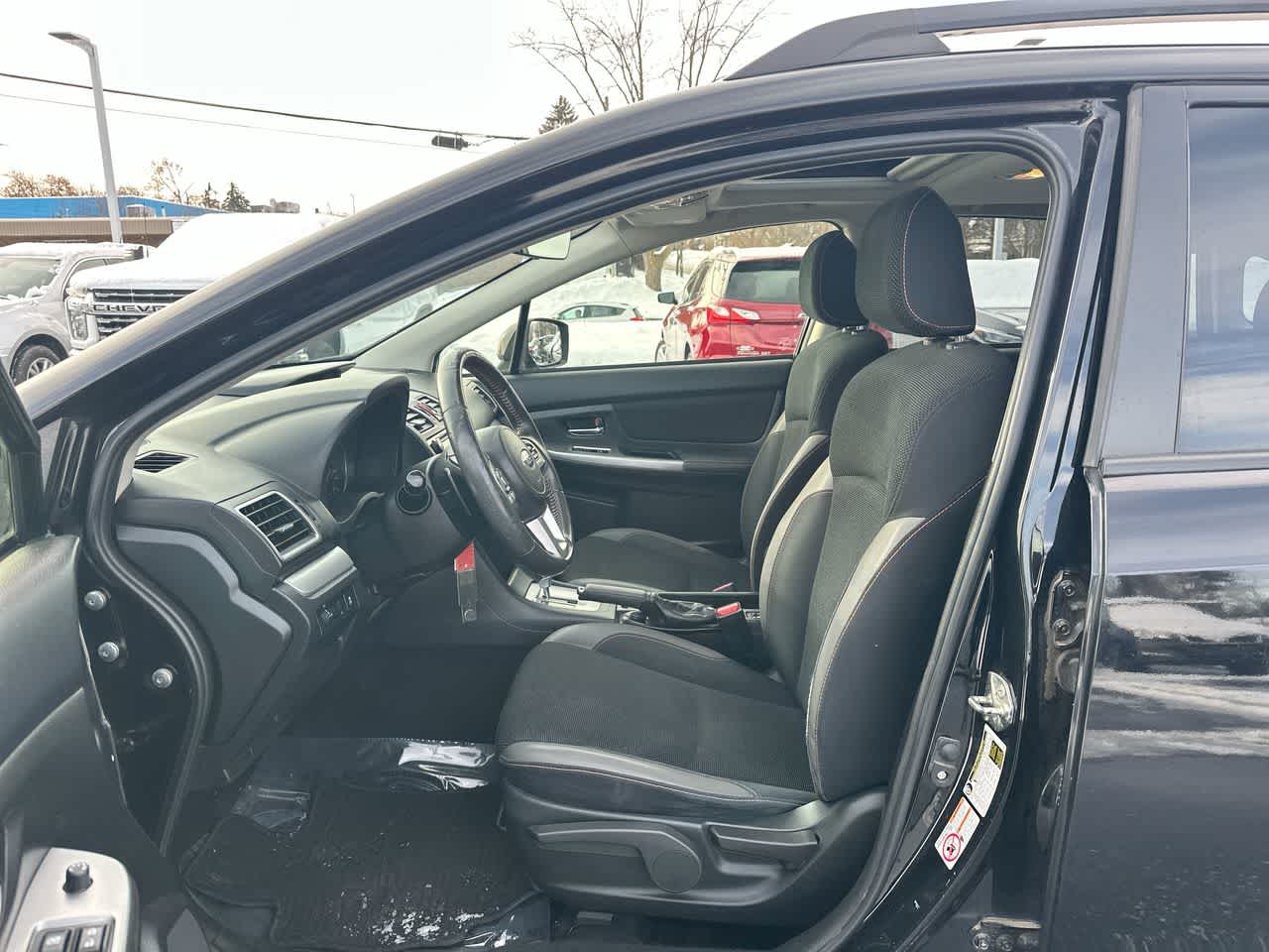 Thumbnail: 2017 Subaru Crosstrek - 21