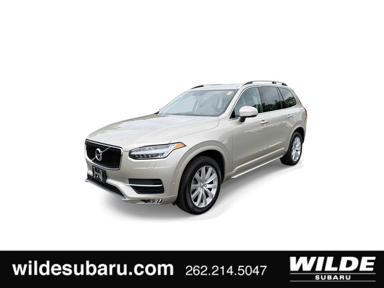 2016 Volvo XC90 T6 Momentum -
                  Waukesha, WI