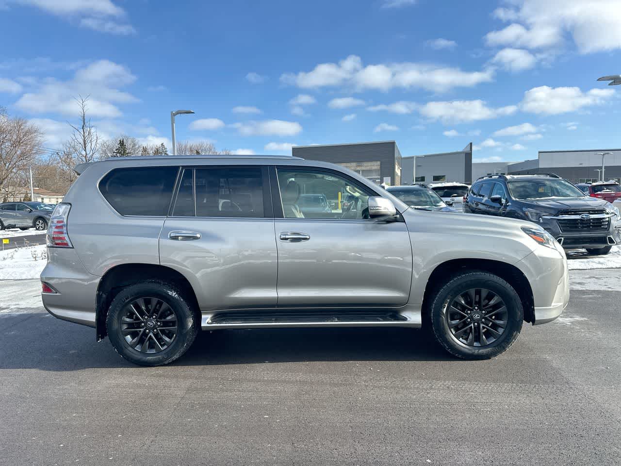 Thumbnail: 2020 Lexus GX - 14