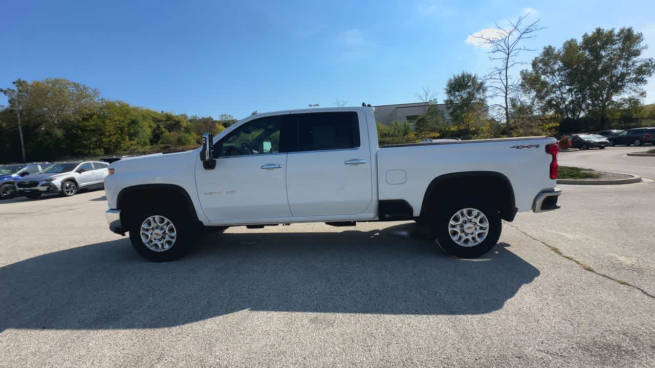 Thumbnail: 2022 Chevrolet Silverado 3500 - 5