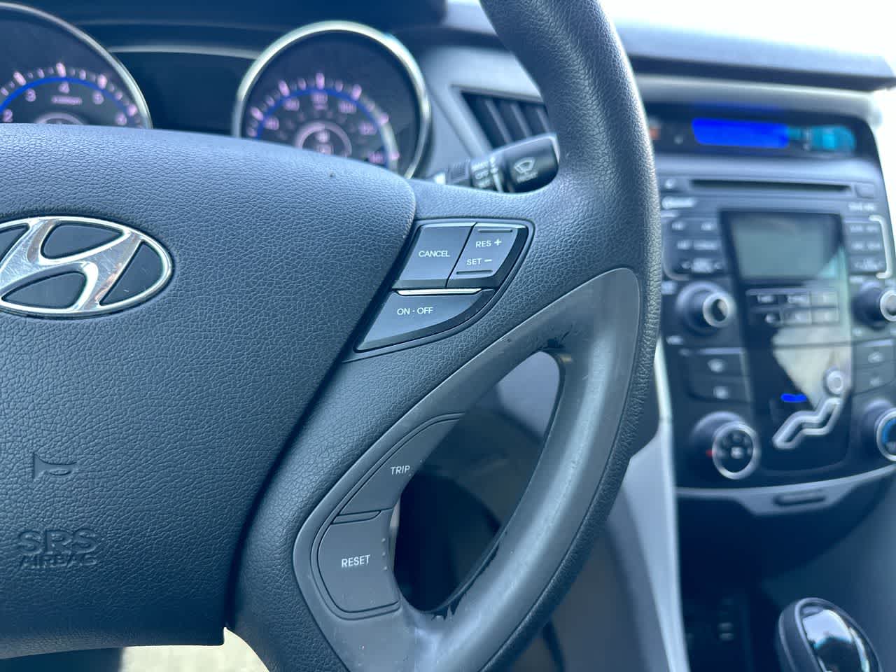 Thumbnail: 2011 Hyundai Sonata - 29