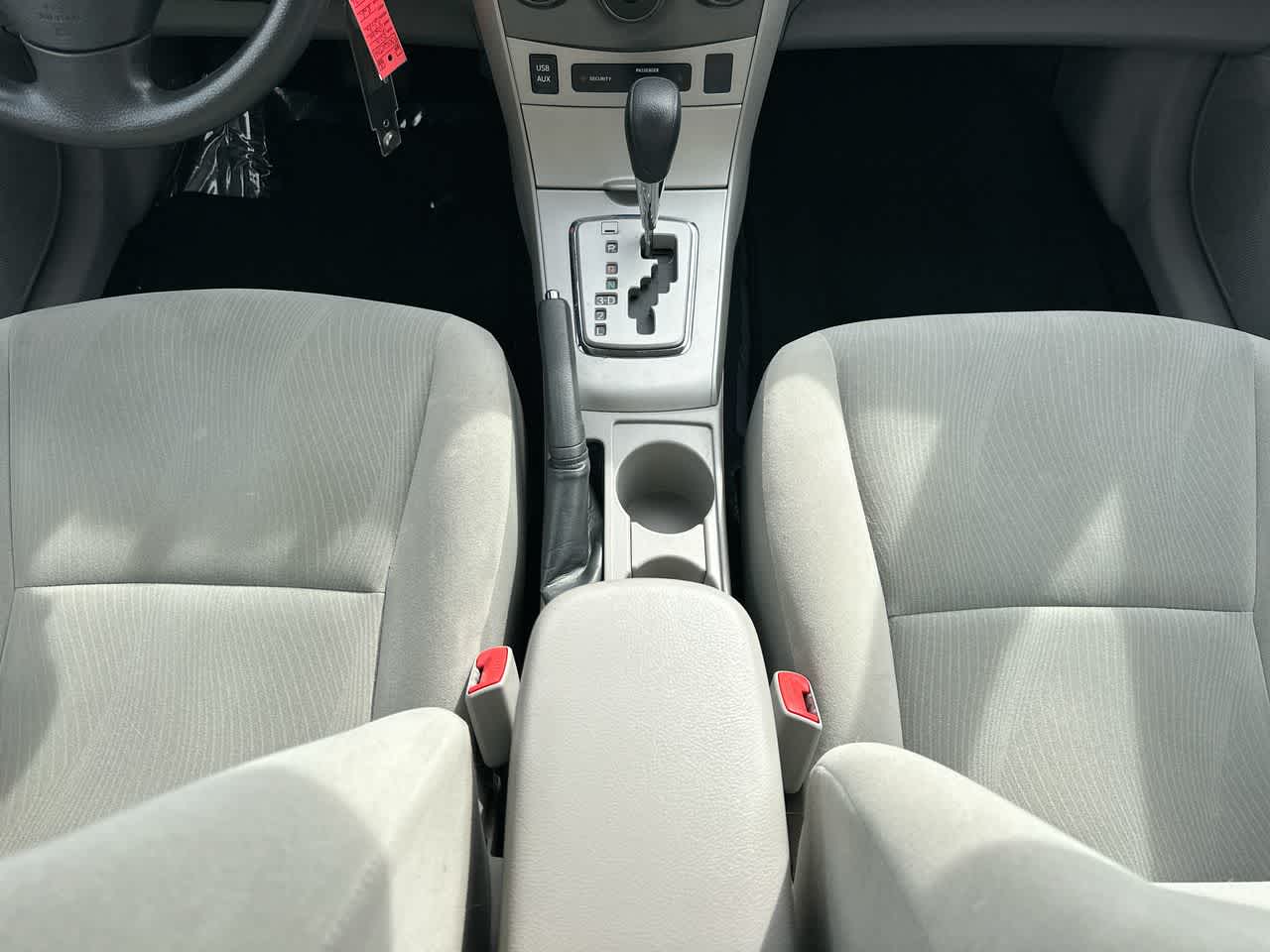 Thumbnail: 2013 Toyota Corolla - 29