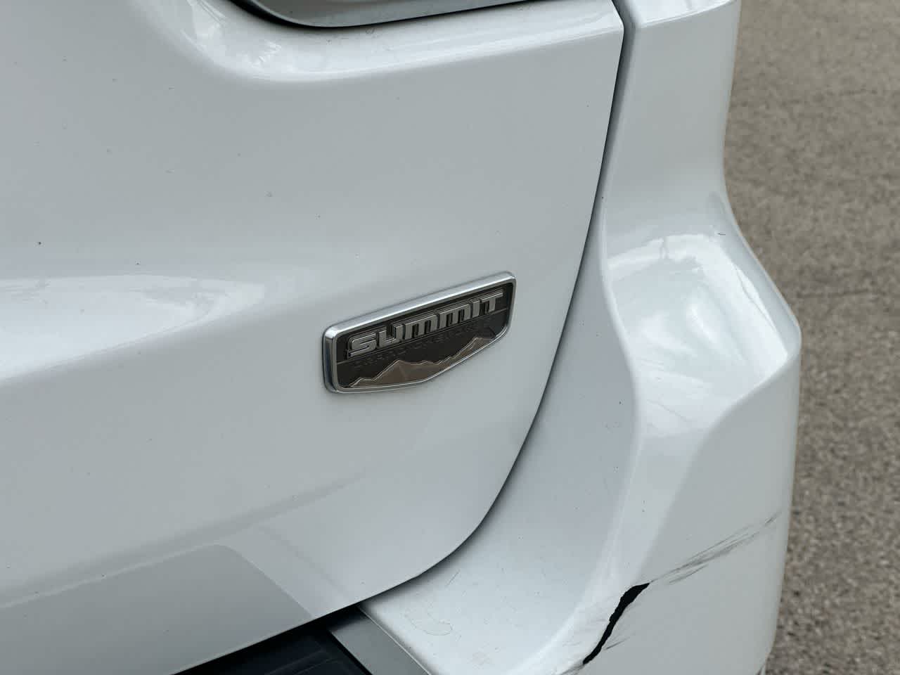 Thumbnail: 2018 Jeep Grand Cherokee - 18