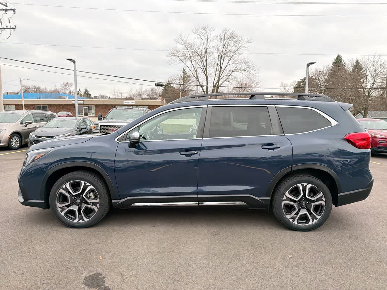 Thumbnail: 2023 Subaru Ascent - 10