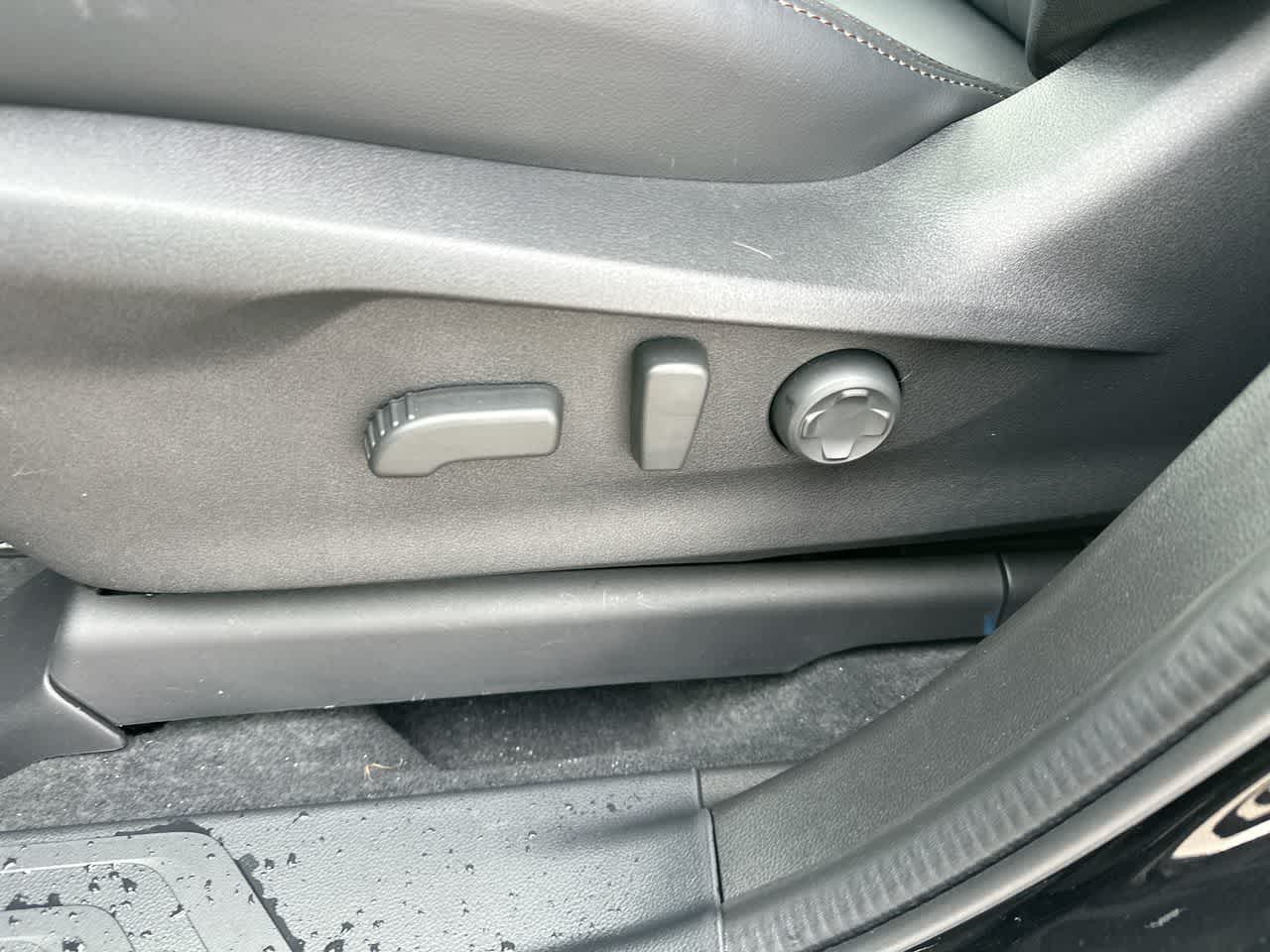 Thumbnail: 2026 Subaru Ascent - 22