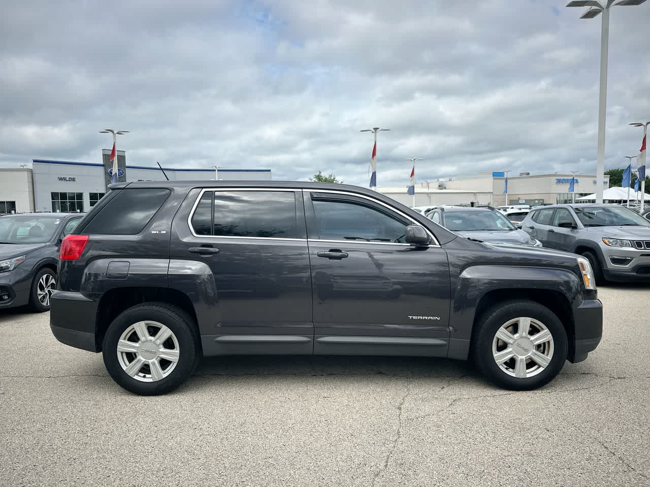 Thumbnail: 2016 GMC Terrain - 14