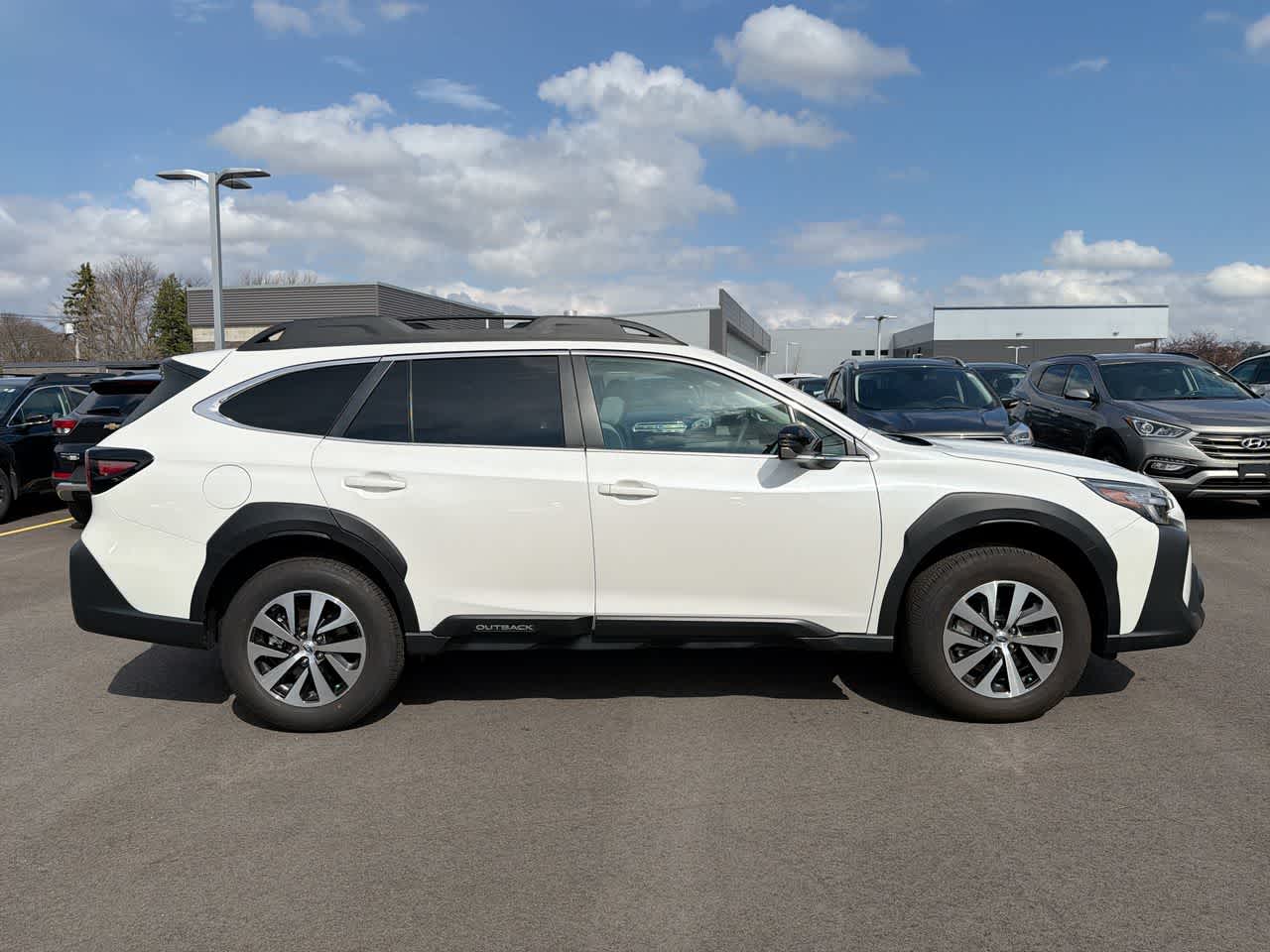 Thumbnail: 2025 Subaru Outback - 13
