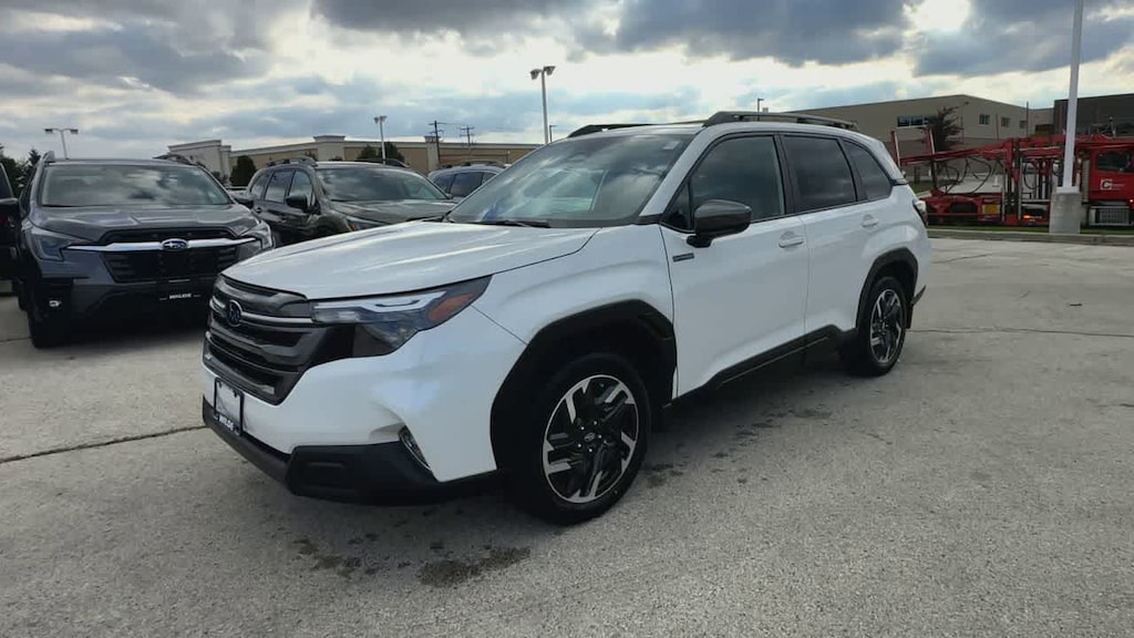 New 2025 Subaru Forester Hybrid Premium SUV
