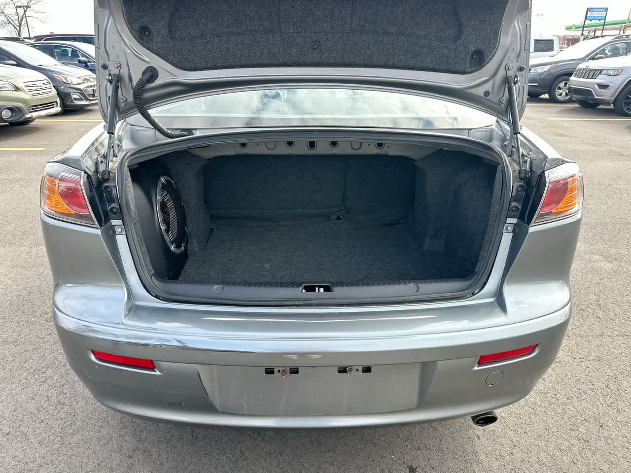 Thumbnail: 2014 Mitsubishi Lancer - 36