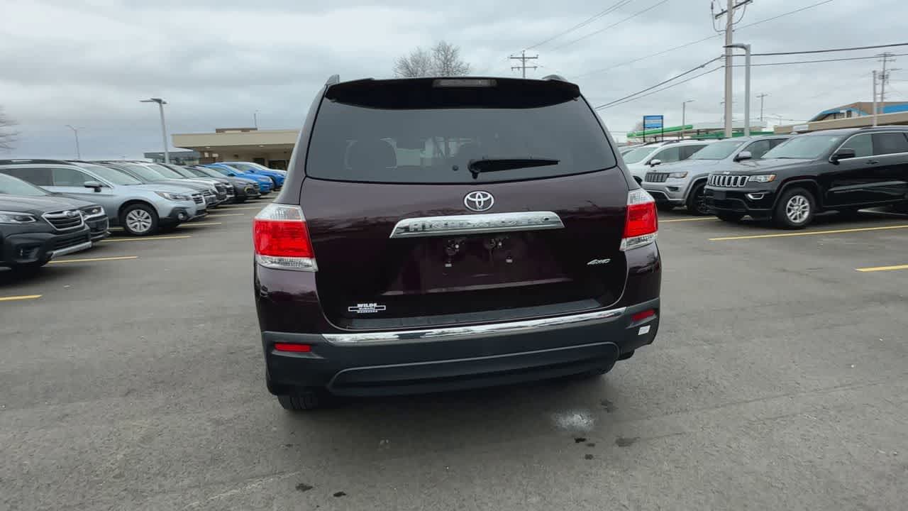 Thumbnail: 2013 Toyota Highlander - 7