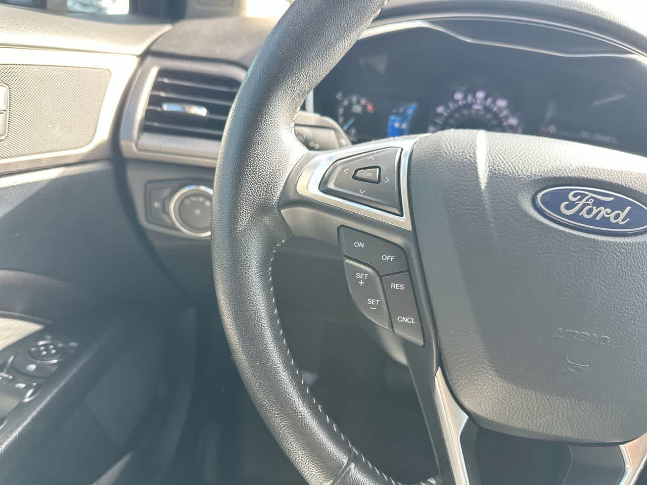 Thumbnail: 2020 Ford Fusion - 28