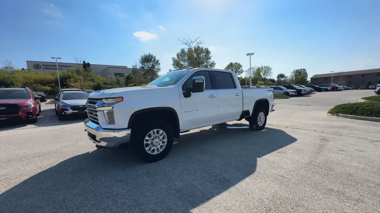 Thumbnail: 2022 Chevrolet Silverado 3500 - 4
