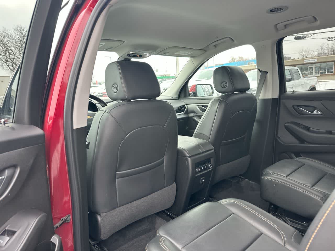 Thumbnail: 2019 Chevrolet Traverse - 23