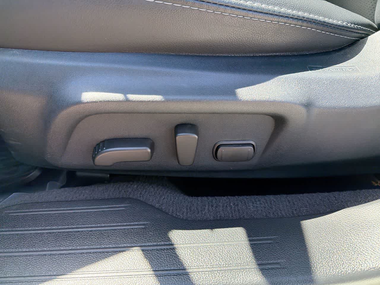 Thumbnail: 2017 Subaru Outback - 22