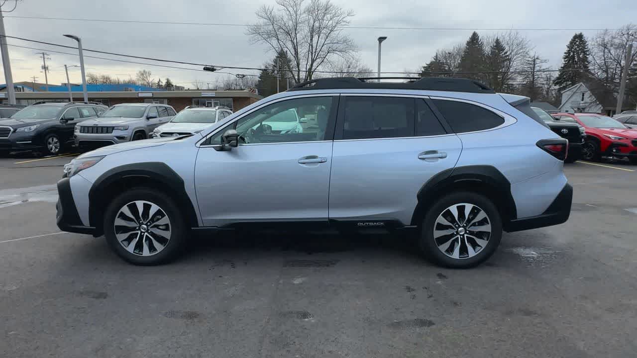 Thumbnail: 2025 Subaru Outback - 5