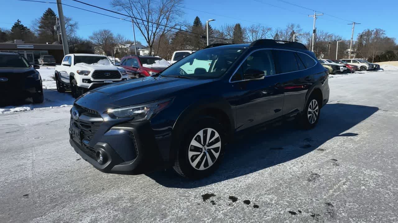 Thumbnail: 2025 Subaru Outback - 4