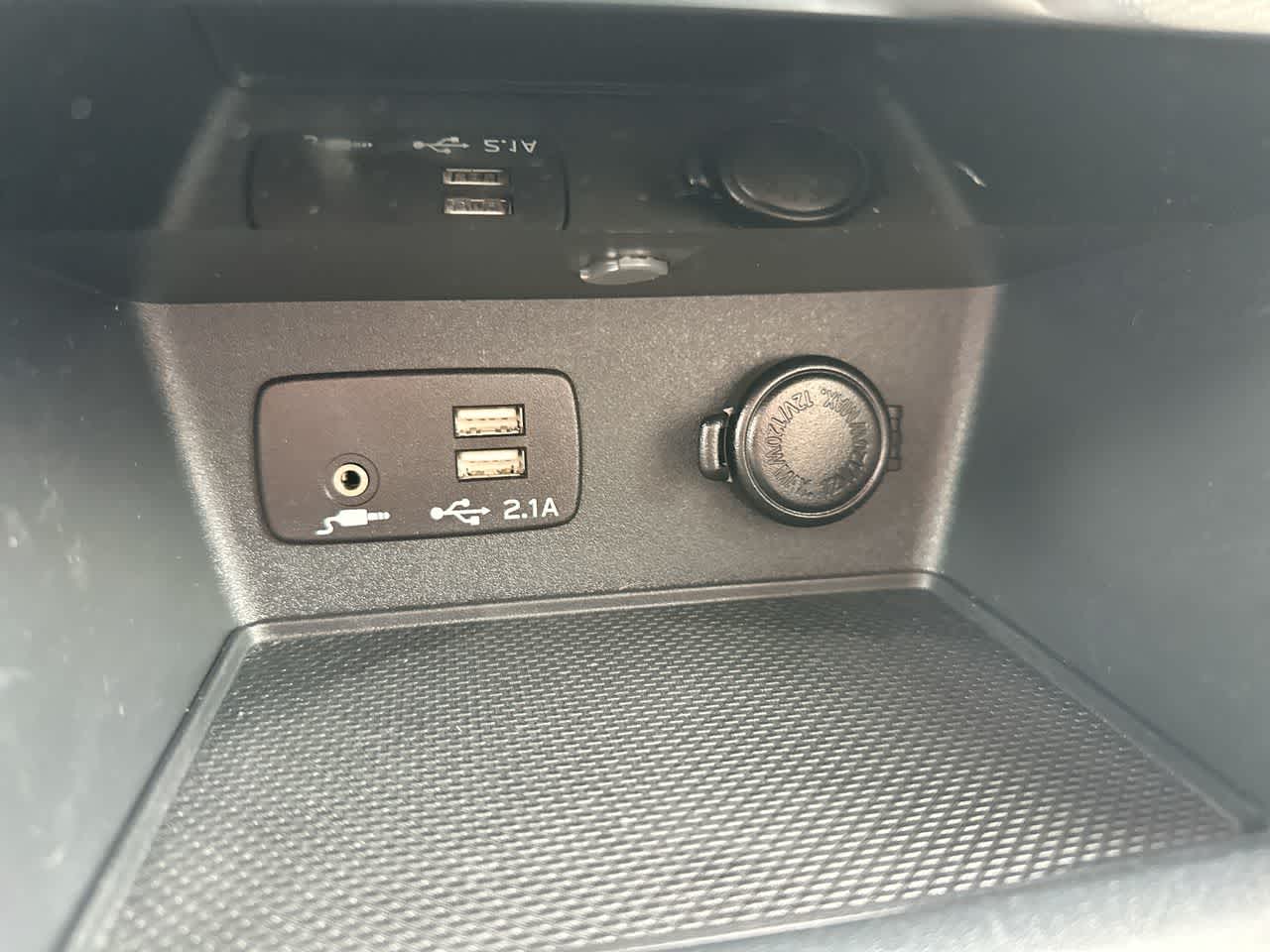 2022 Subaru Forester Premium 33