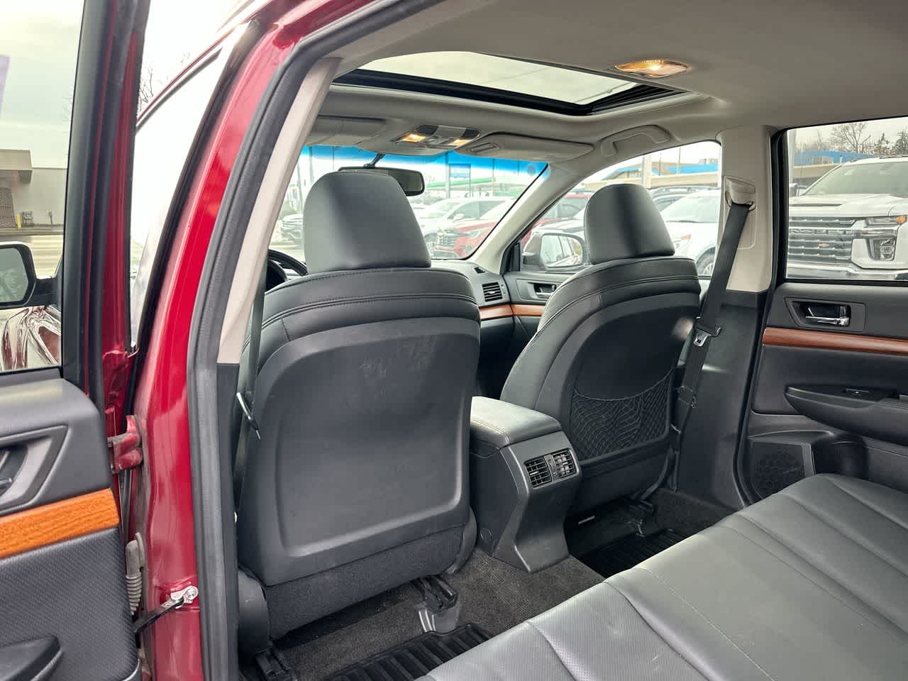 Thumbnail: 2014 Subaru Outback - 23