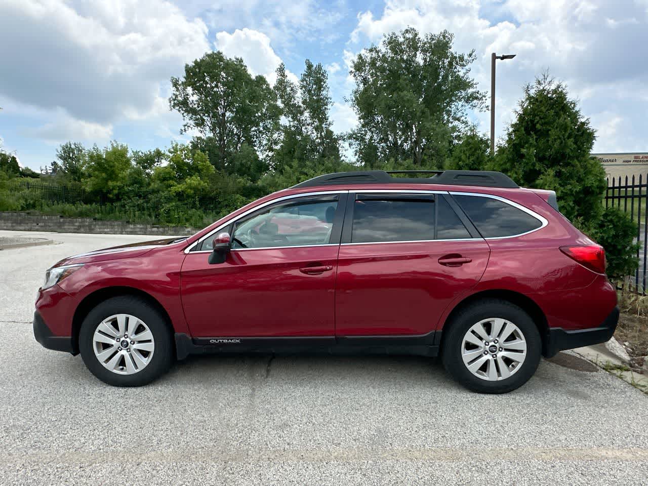 Thumbnail: 2018 Subaru Outback - 14