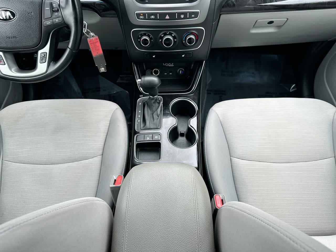 Thumbnail: 2015 Kia Sorento - 30