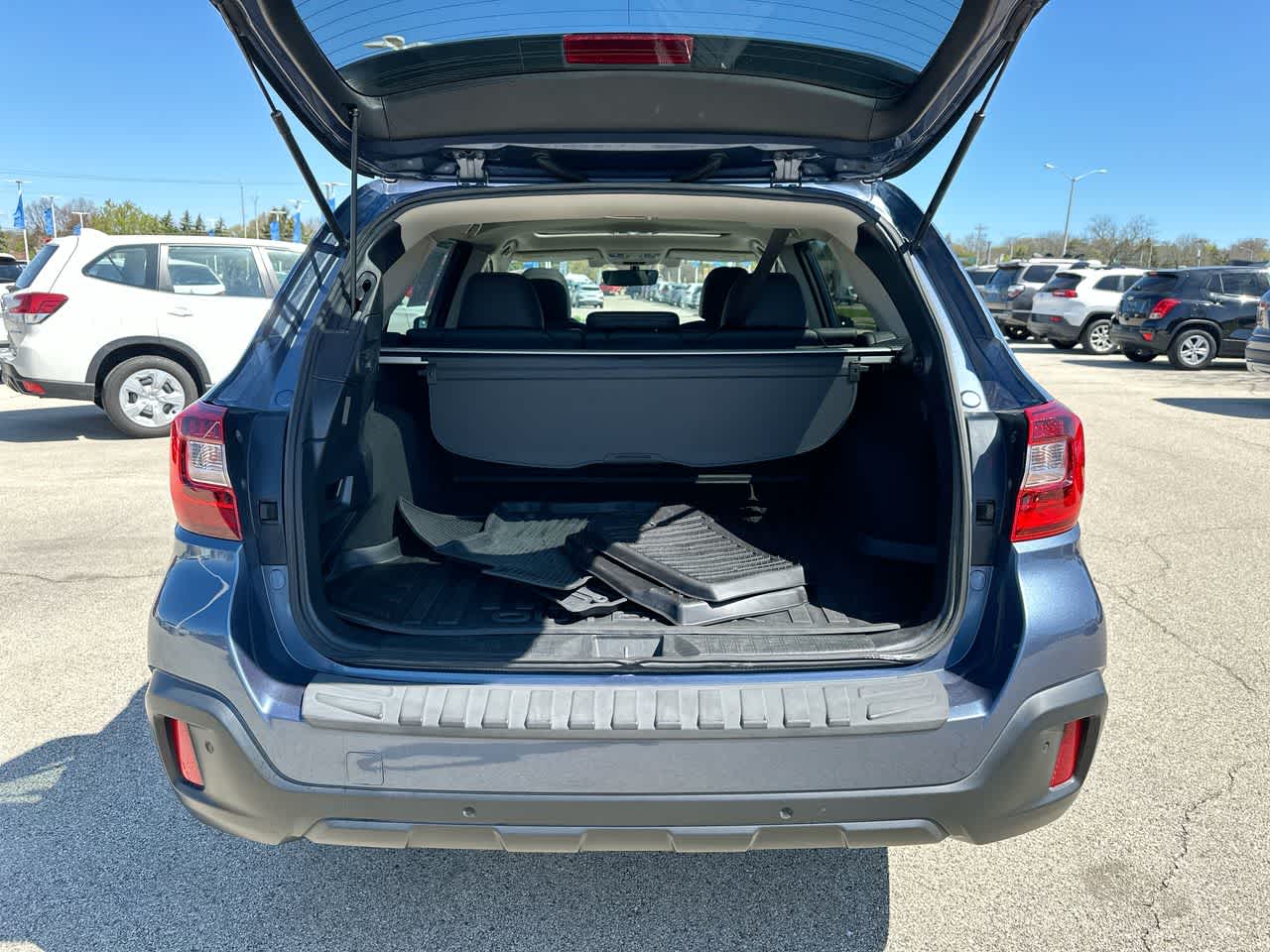 2018 Subaru Outback Limited 38