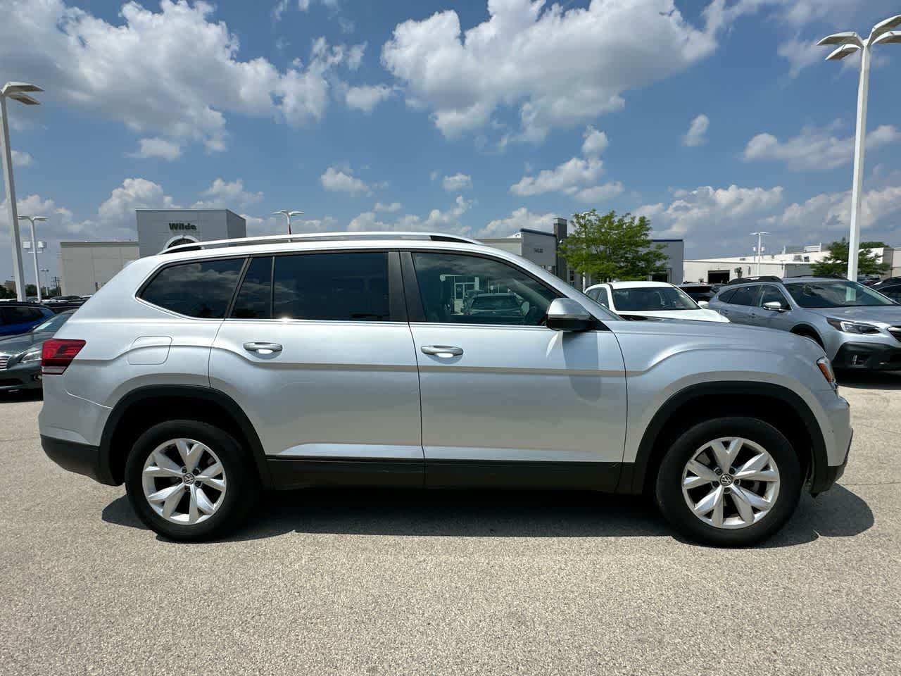 Thumbnail: 2018 Volkswagen Atlas - 14