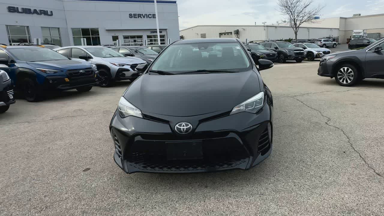 2018 Toyota Corolla XLE XSE photo 2