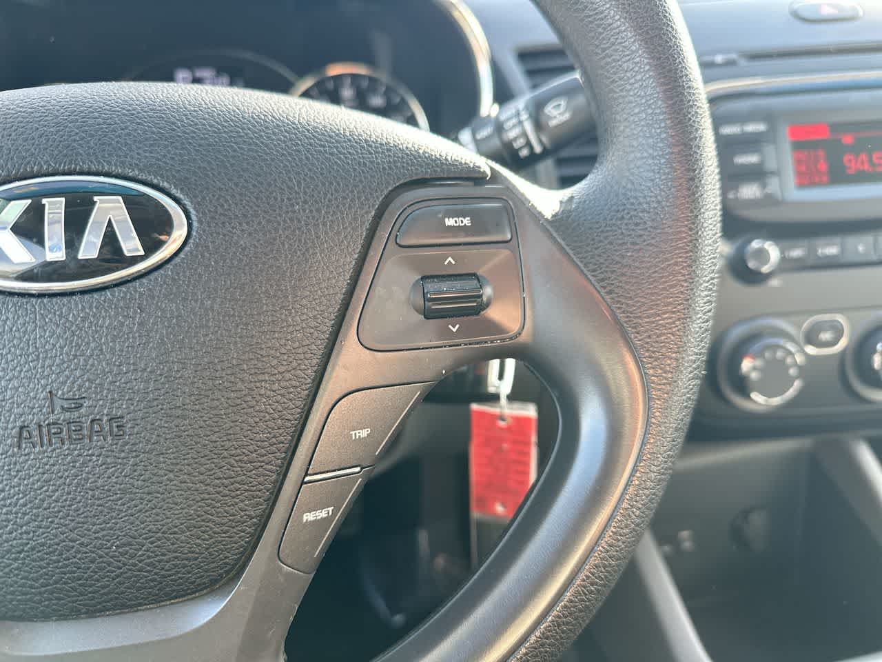 Thumbnail: 2017 Kia Forte - 29