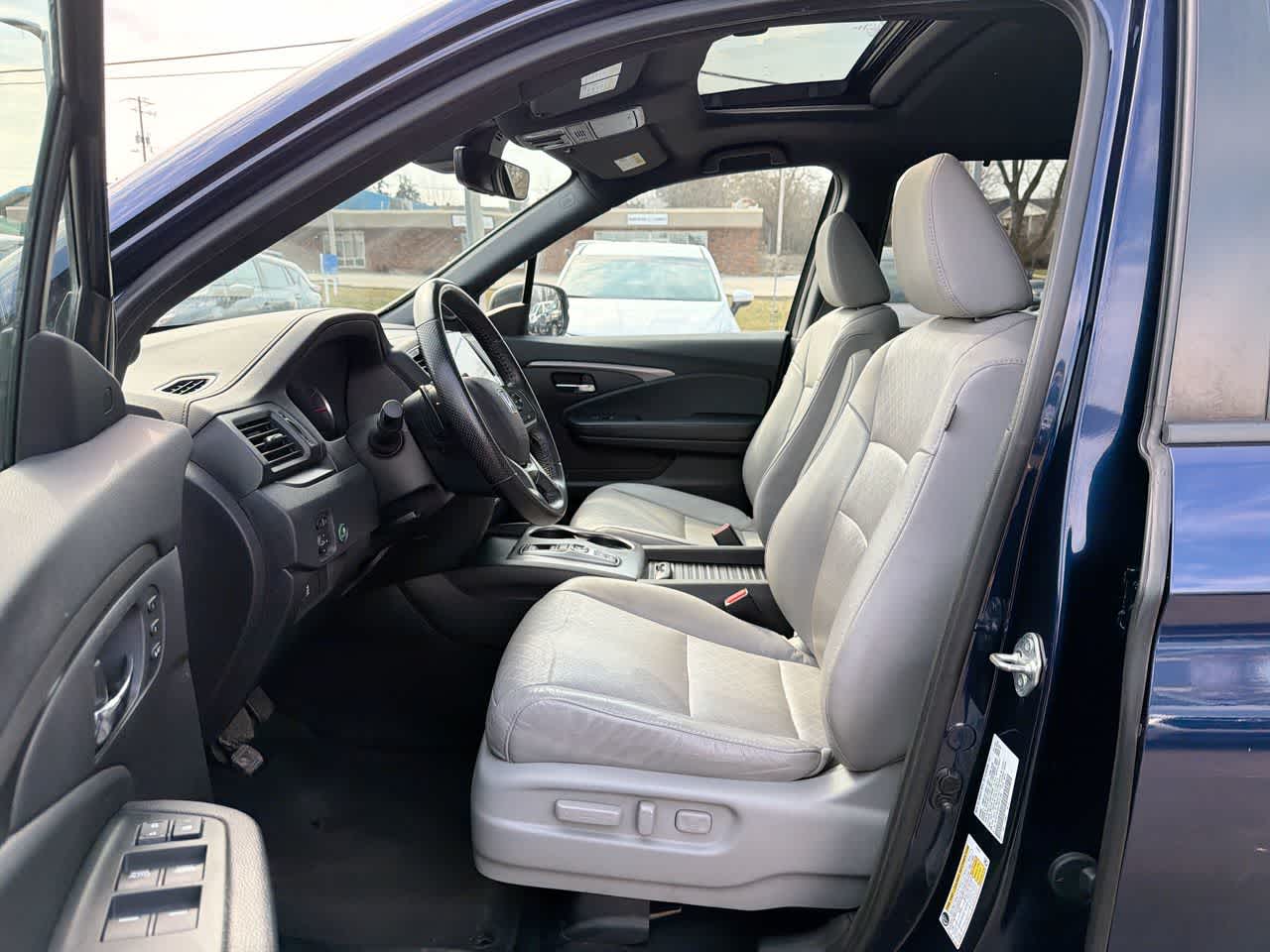 Thumbnail: 2020 Honda Passport - 21