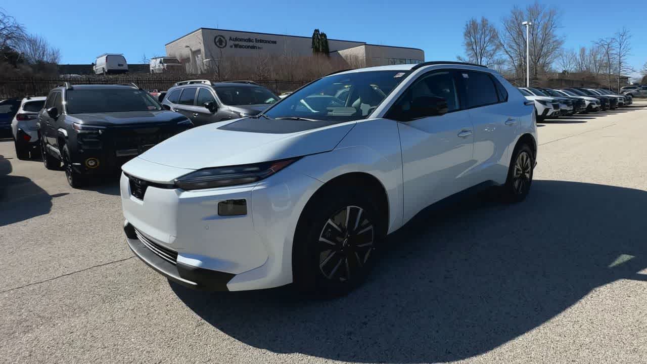 Thumbnail: 2026 Subaru Solterra - 4