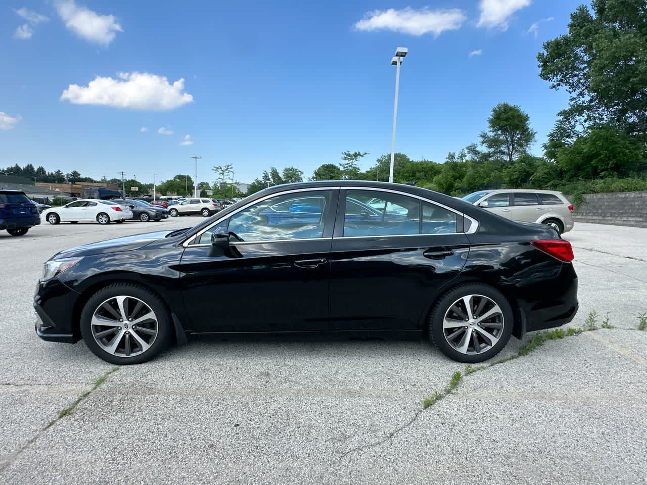 Thumbnail: 2018 Subaru Legacy - 17