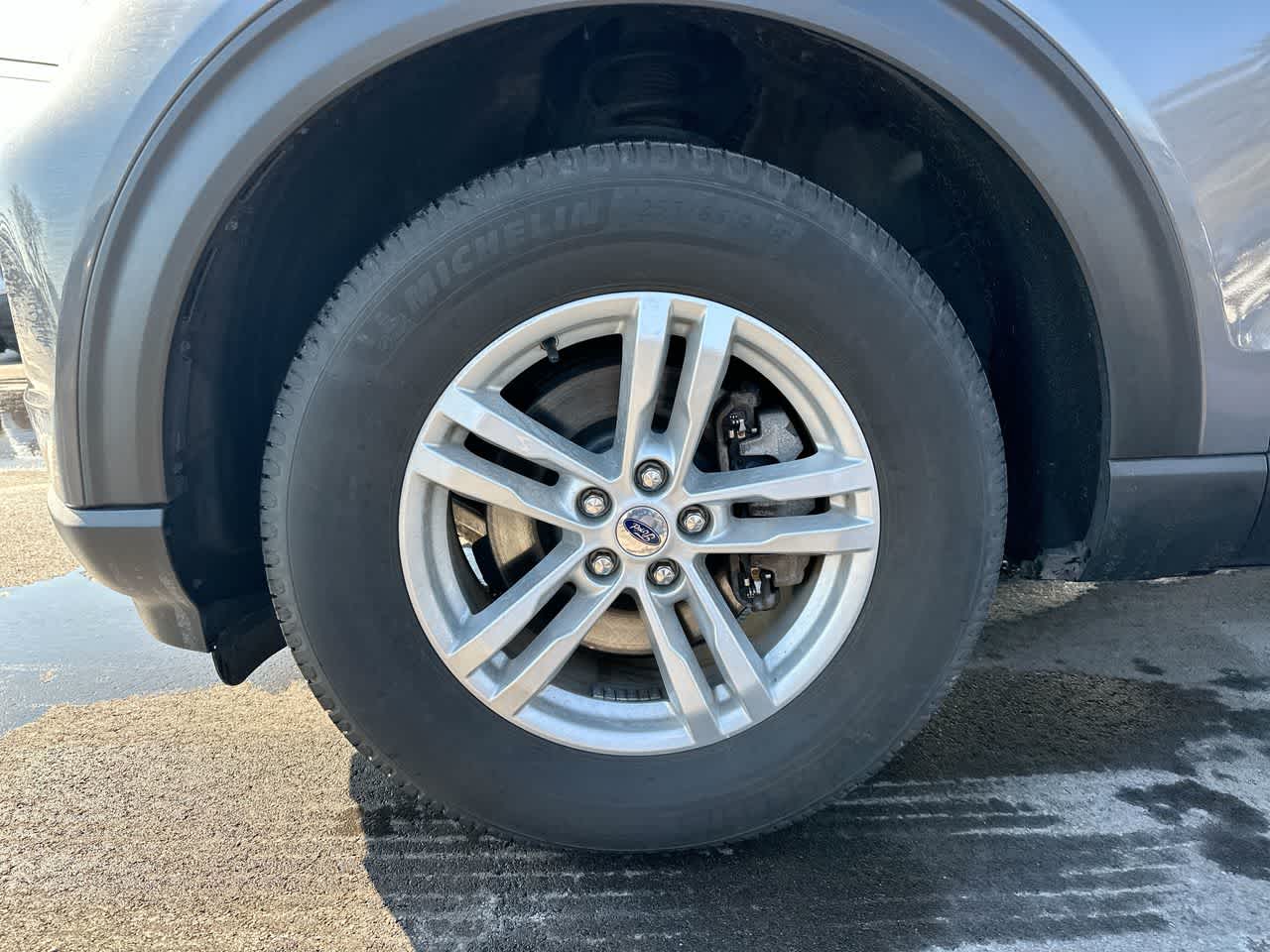 Thumbnail: 2021 Ford Explorer - 19